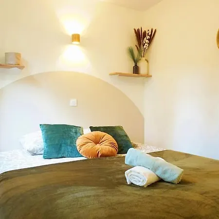 Confort Et Calme En Vallee D Ossau - Parking & Vue Montagne