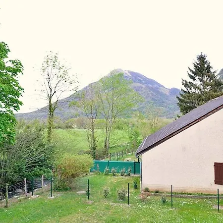 Confort Et Calme En Vallee D Ossau - Parking & Vue Montagne Bielle
