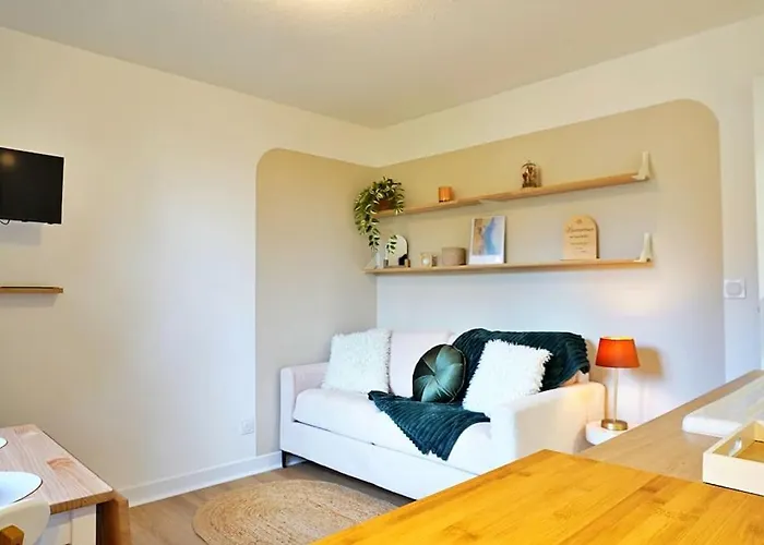 Confort Et Calme En Vallee D Ossau - Parking & Vue Montagne *